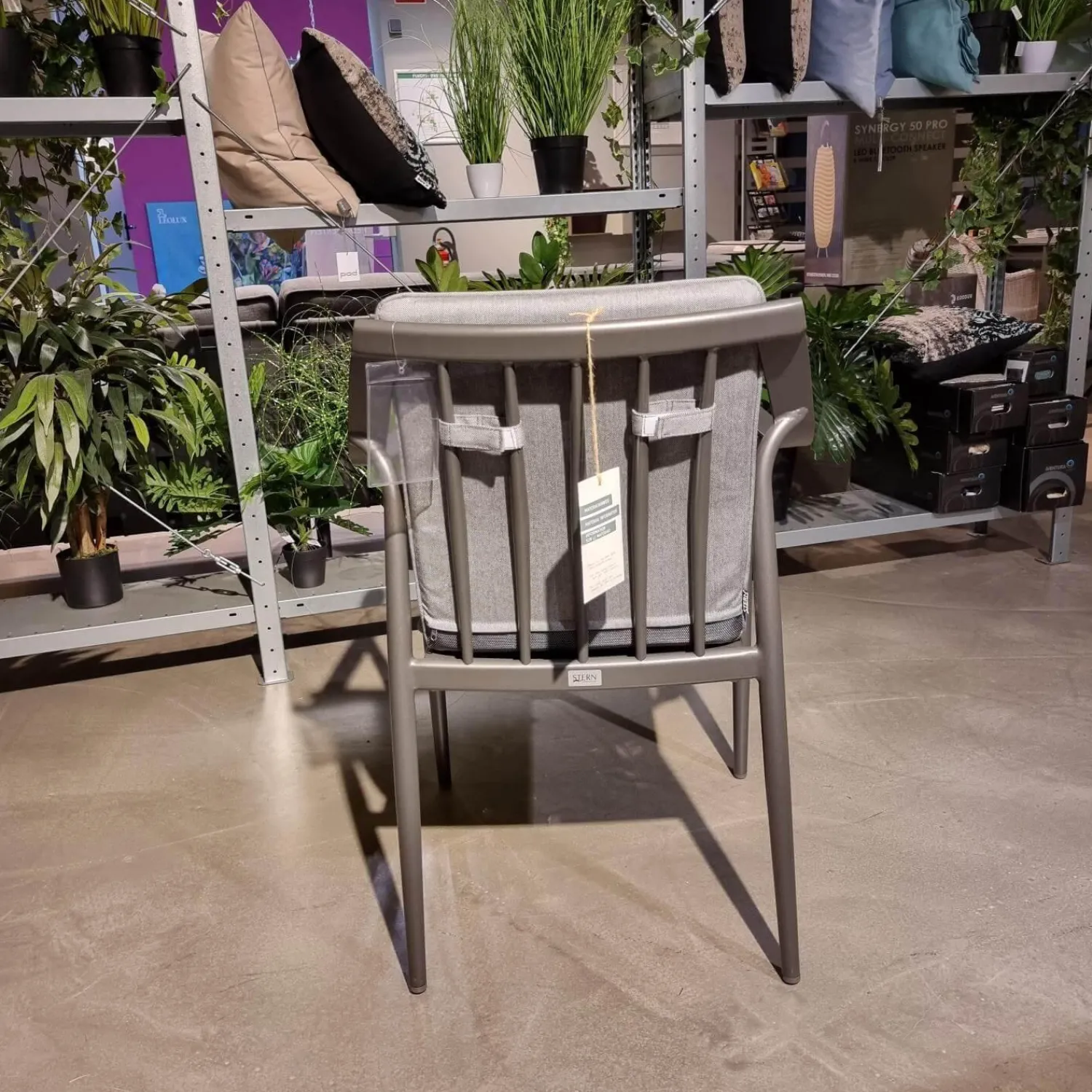 Stern Gartenstühle|Stuhlsets|4er-Set Stuhl Vanda Stoff Seidengrau Gestell Aluminium Anthrazit