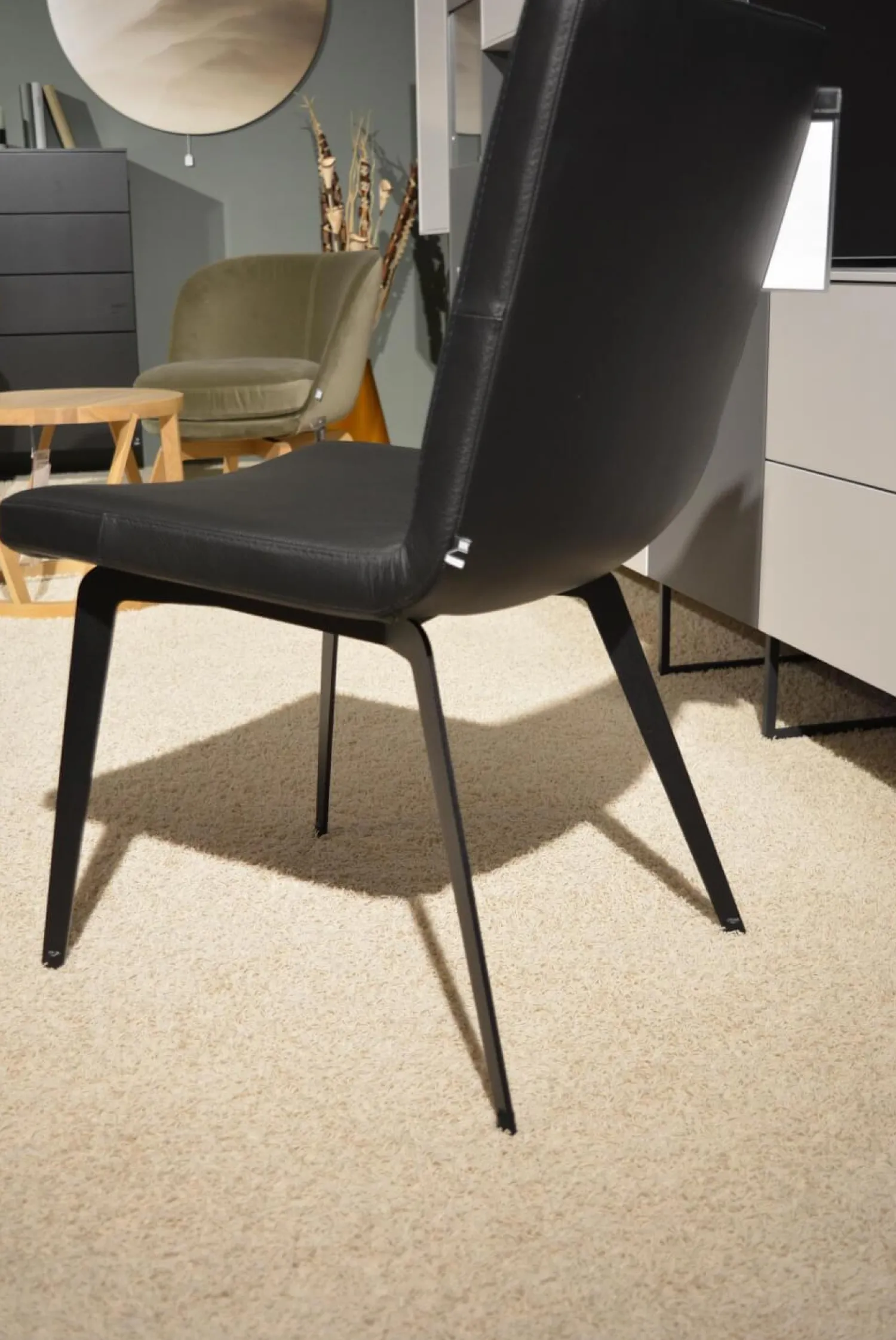 WK Wohnen Esstische|Essgruppe 812 Verkehrsschwarz Mit Stühlen 732 Leder 1 Nero