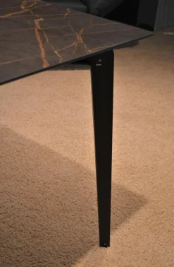 WK Wohnen Esstische|Essgruppe 812 Verkehrsschwarz Mit Stühlen 732 Leder 1 Nero