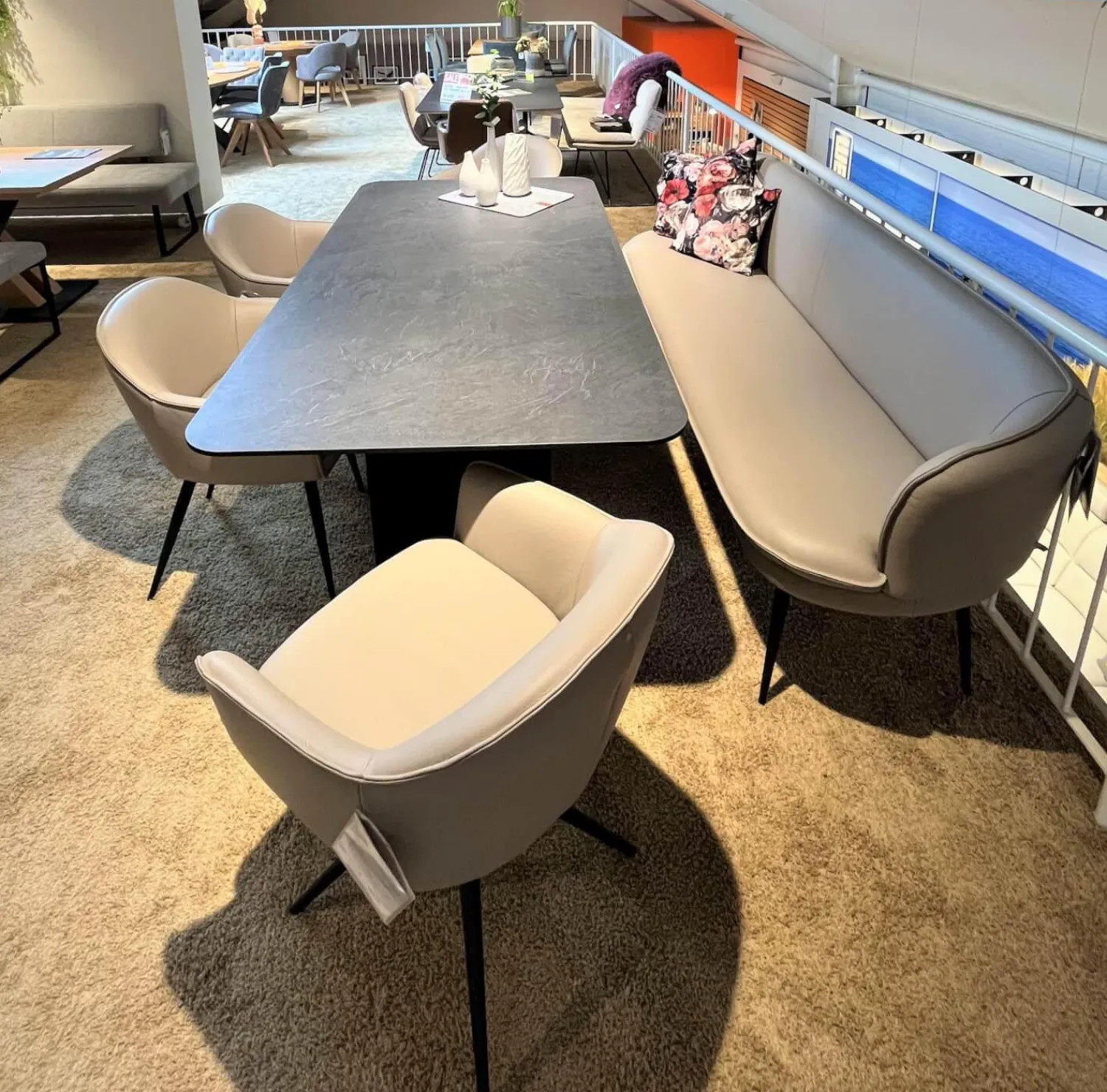 Global Essgruppen|Essgruppe Calvia Bezug Leder Bronco 85 Light Grey Grau Gestell Metall Schwarz Strukturiert Ohne Tisch