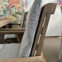 B&B Italia Essgruppen|Essgruppe Gio Outdoor Teak Antique Grey Stühle Bezug Stoff Ecate Blau Weiß