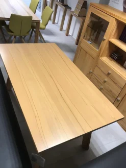 Elro Essgruppen|Essgruppe Modell Homebanking 800 Kernbuche Natur mit Bank und Hocker