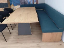 Voglauer Essgruppen|Essgruppe Vtektura Living Tisch Wildeiche Rustiko Schwarz Bank Und Stühle Stoff Select Mineralblau Und Schwarz Gestell Metall