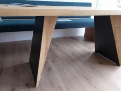 Voglauer Essgruppen|Essgruppe Vtektura Living Tisch Wildeiche Rustiko Schwarz Bank Und Stühle Stoff Select Mineralblau Und Schwarz Gestell Metall