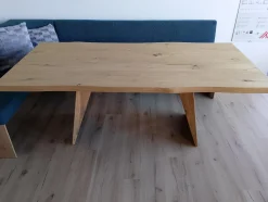 Voglauer Essgruppen|Essgruppe Vtektura Living Tisch Wildeiche Rustiko Schwarz Bank Und Stühle Stoff Select Mineralblau Und Schwarz Gestell Metall