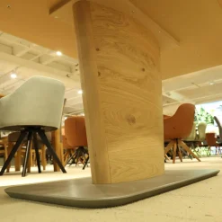 K+W Esstische|Esstisch 5503 5153 1D Eckholzfurnier Asteiche Bianco Lackiert