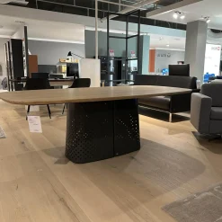 Rolf Benz Esstische|Esstisch 929-212 In Massivholz Eiche Geölt Gestell In Stahl Glatt Lackiert Umbragrau