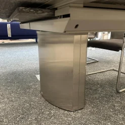 Draenert Esstische|Esstisch Adler 1224 Platte Gneis Grigio Beola Grau Geledert Sockel 2 Oval Edelstahl Matt Geschliffen Ohne Rollen