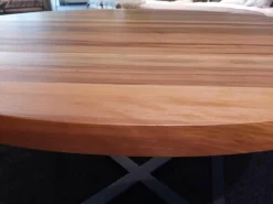 ASCO Esstische|Esstisch Axis 3 Satin-Nussbaum Massiv Füße Stahl Pulverbeschichtet