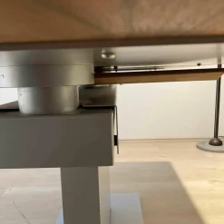 Bacher Esstische|Esstisch Battuta Platte Nussbaum Gewachst Ausziehbar Sockel Chromfarbig