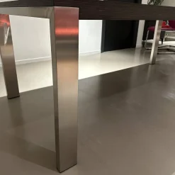 Bert Plantagie Esstische|Esstisch Bridge Tischplatte Hpl Duropal Open Ovid Muskat RVS 37011 Schwarz Braun Gestell Metall Chrom