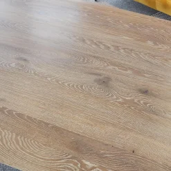 Raum.Freunde Esstische|Esstisch Erik Typ 4750 Platte Astige Eiche Geräuchert Gestell Metall Rundrohr Schwarz