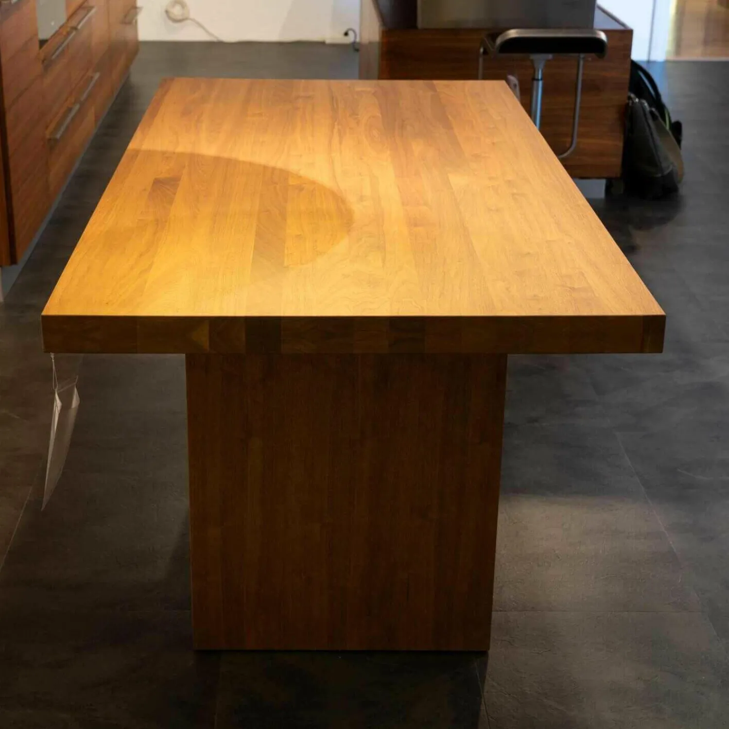 Anrei Esstische|Esstisch Etra Nussbaum Gebeizt