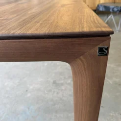 Scholtissek Esstische|Esstisch Fira Astiger Nussbaum Natur Geölt Äste Mit Harz Ausgegossen