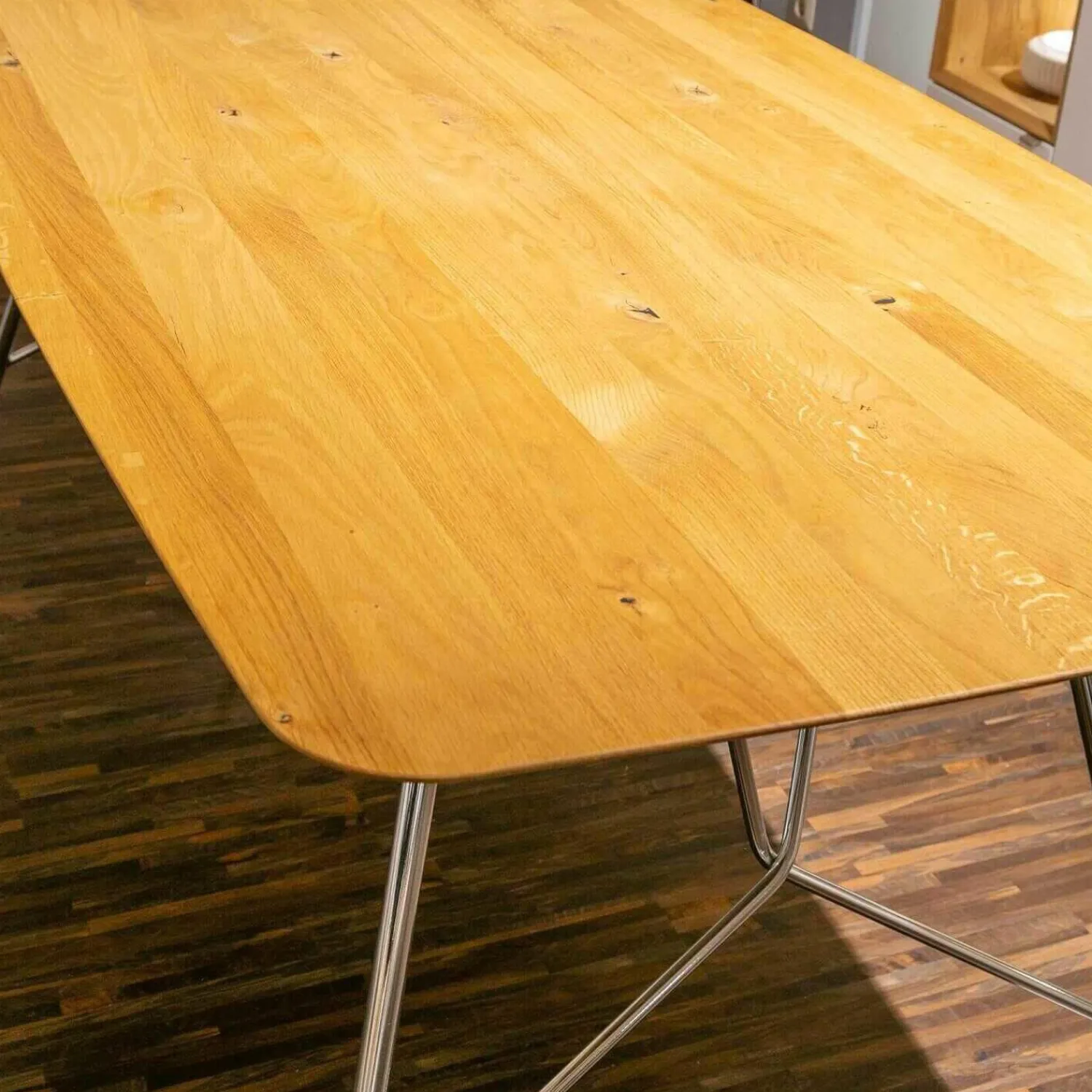 Gallery M Esstische|Esstisch GM Tempra Asteiche Gestell Metall Chrom Hochglanz