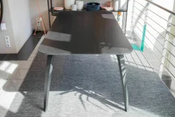Gubi Esstische|Esstisch Dining Table Platte Esche Schwarz Semi Matt Lackiert