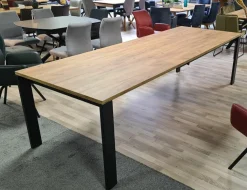 Niehoff Esstische|Esstisch Hamilton Platte Dekor Struktureiche Terra Gestell Metall Schwarz mit Auszug