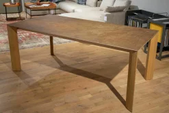 Scholtissek Esstische|Esstisch Kera 2 Ausziehbar Platte Reamik Lava Corten Bronze Gestell Knorrige Eiche mit Auszug