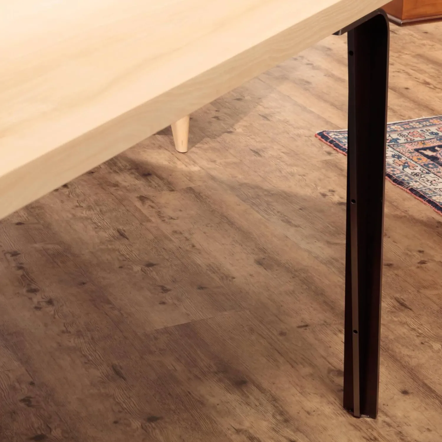 Zoom by Mobimex Esstische|Esstisch LX4/25 Kernesche Hell Massiv Geseift Gestell Rohstahl Geölt