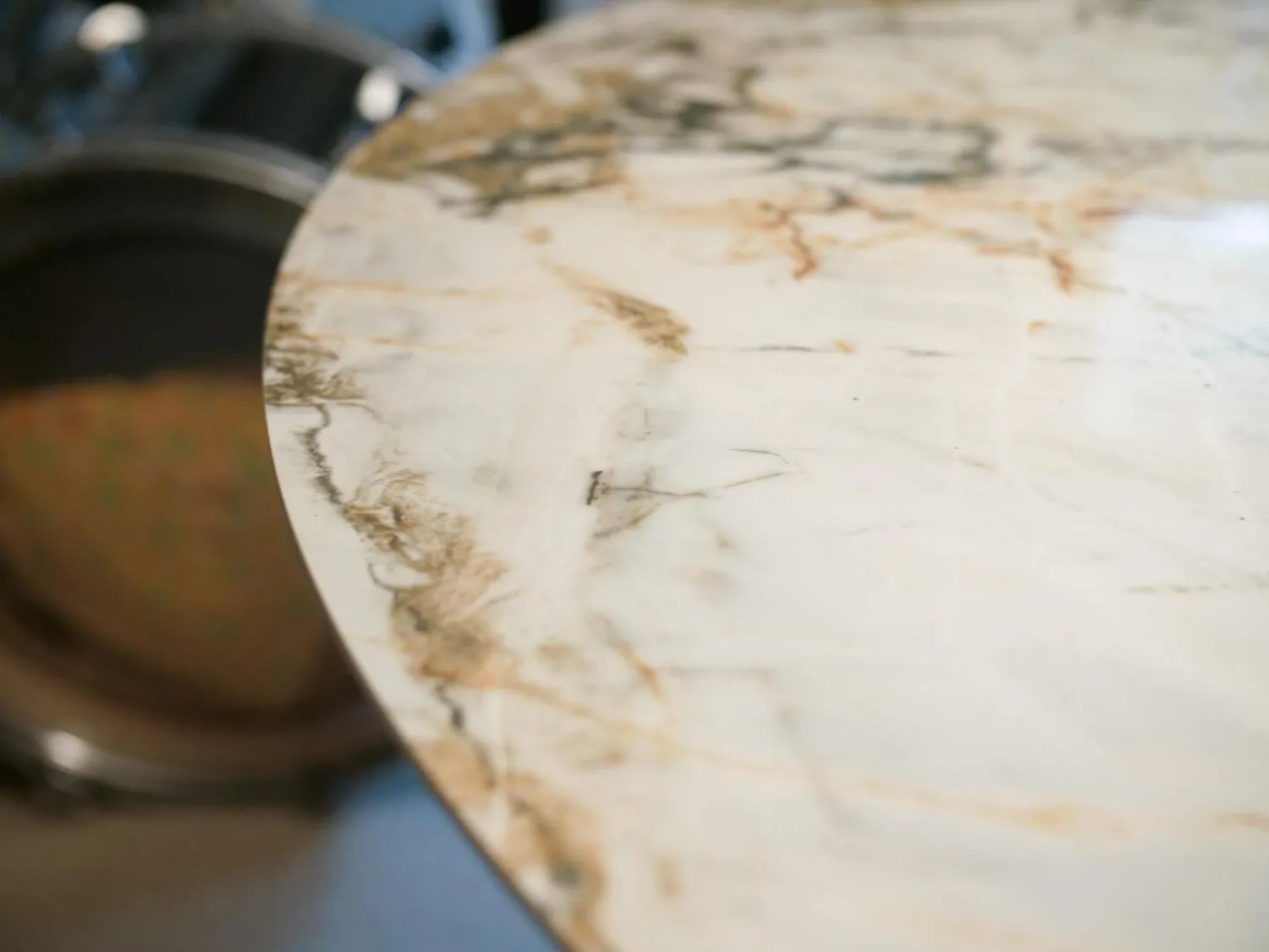 Kartell Esstische|Esstisch Multiplo Platte Weißer Marmor Gestell Druckgegossenes Aluminium Matt Lackiert Weiß