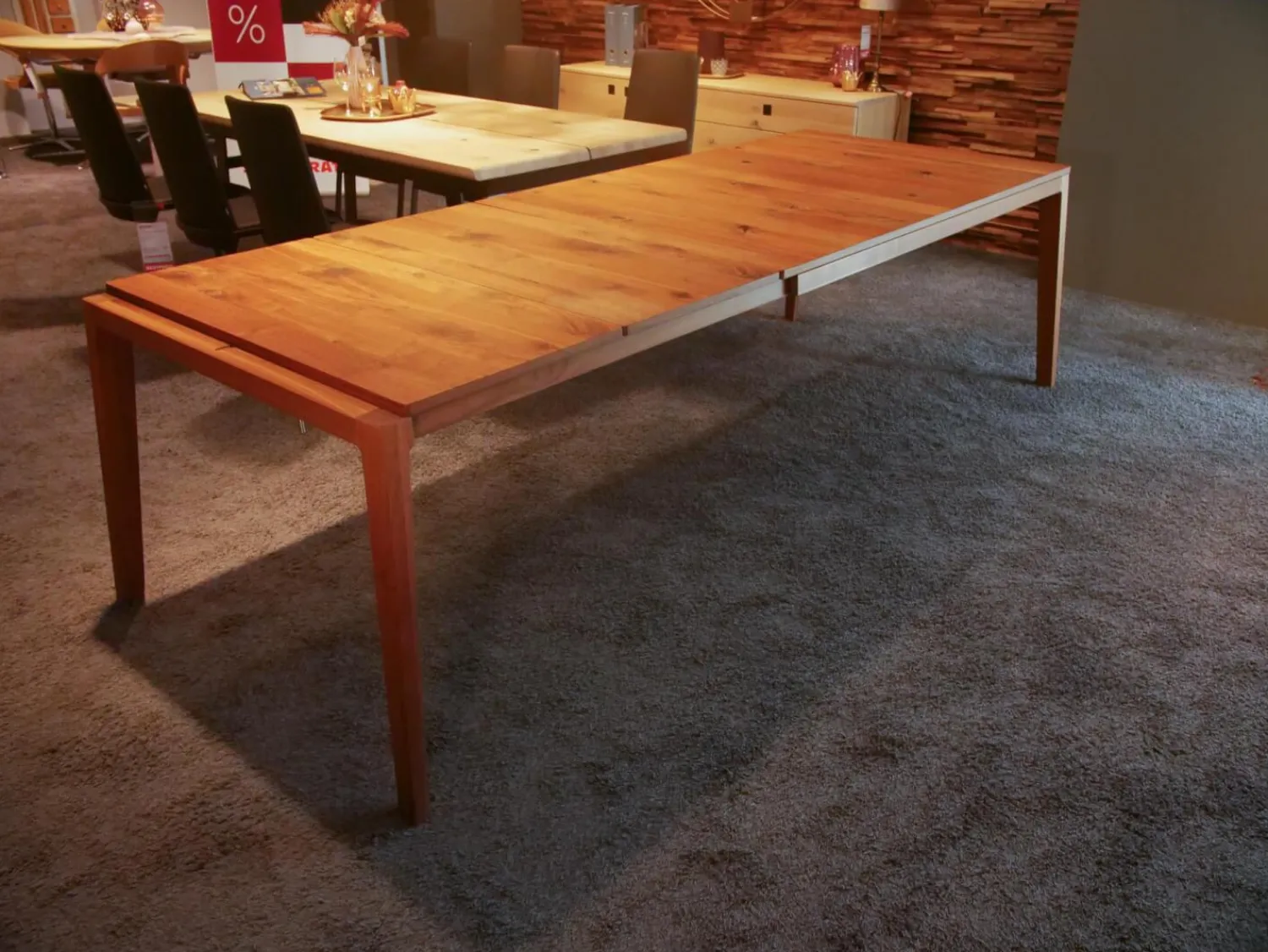 Team 7 Esstische|Esstisch Mylon Nussbaum Wild Massiv Naturöl mit 2 Auszugsplatten