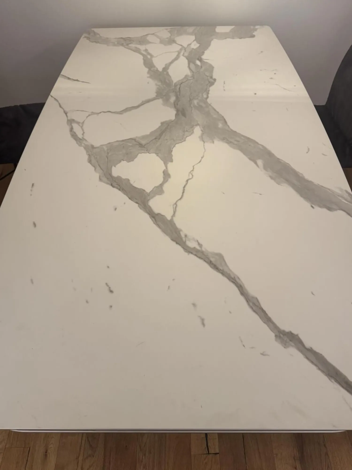 Contur Esstische|Esstisch Savona Tischplatte Keramik Marble Statuario Matt Weiß Grau Gestell Metall Quarzo 7039 Grau Pulverbeschichtet Ausziehbar