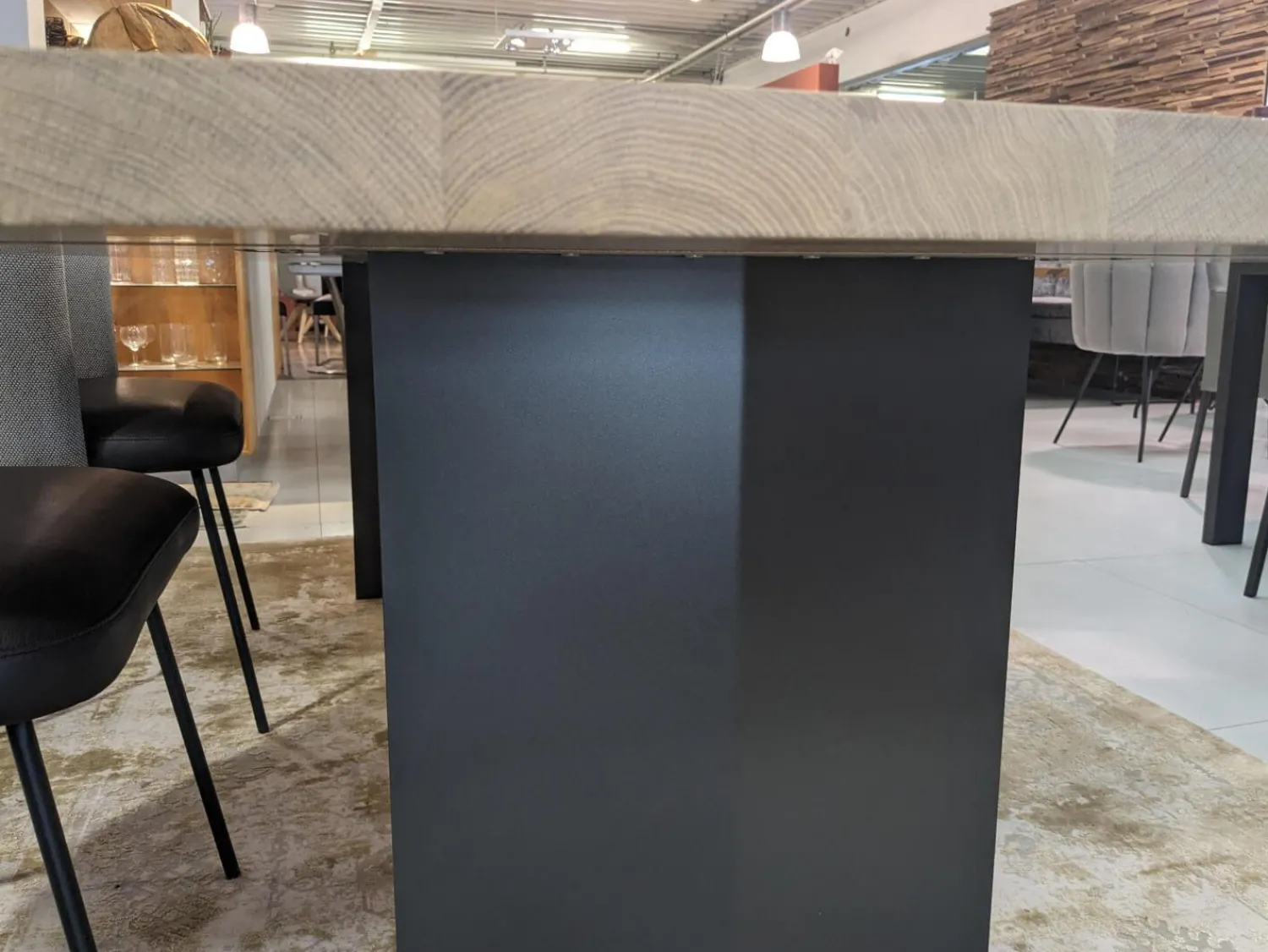 Riva1920 Esstische|Esstisch Sky Natural Holzoberfläche Gewachst Gestell Natureisen Schwarz Lackiert