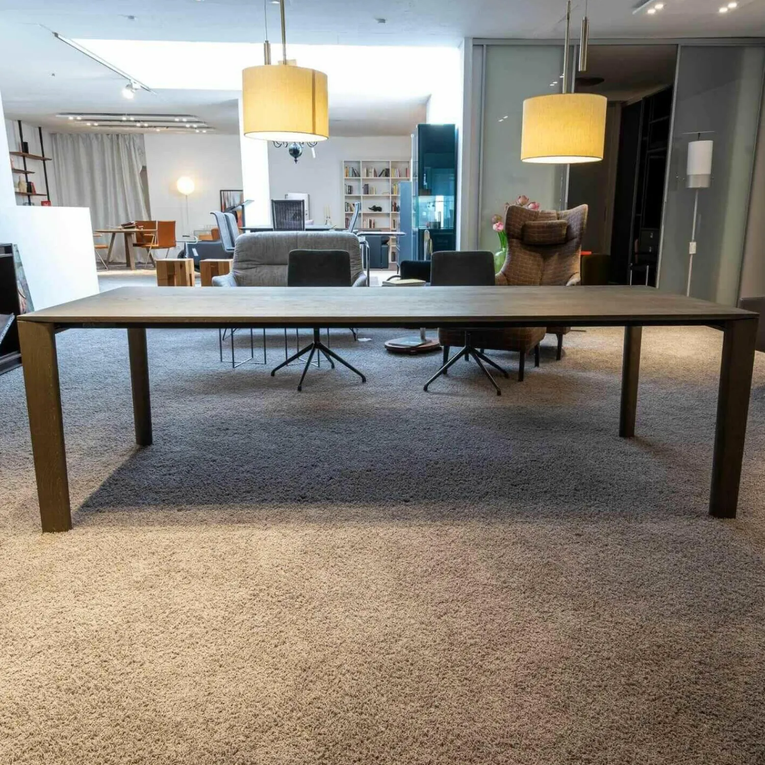 Christine Kröncke Esstische|Esstisch Surf Eiche Massiv Schiefergrau Lackiert