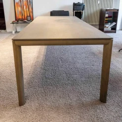 Christine Kröncke Esstische|Esstisch Surf Eiche Massiv Schiefergrau Lackiert