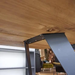 Scholtissek Esstische|Esstisch Talio 2020 Knorrige Eiche Rustiko Natur Geölt Mittelfuge Äste mit Harz Ausgegossen