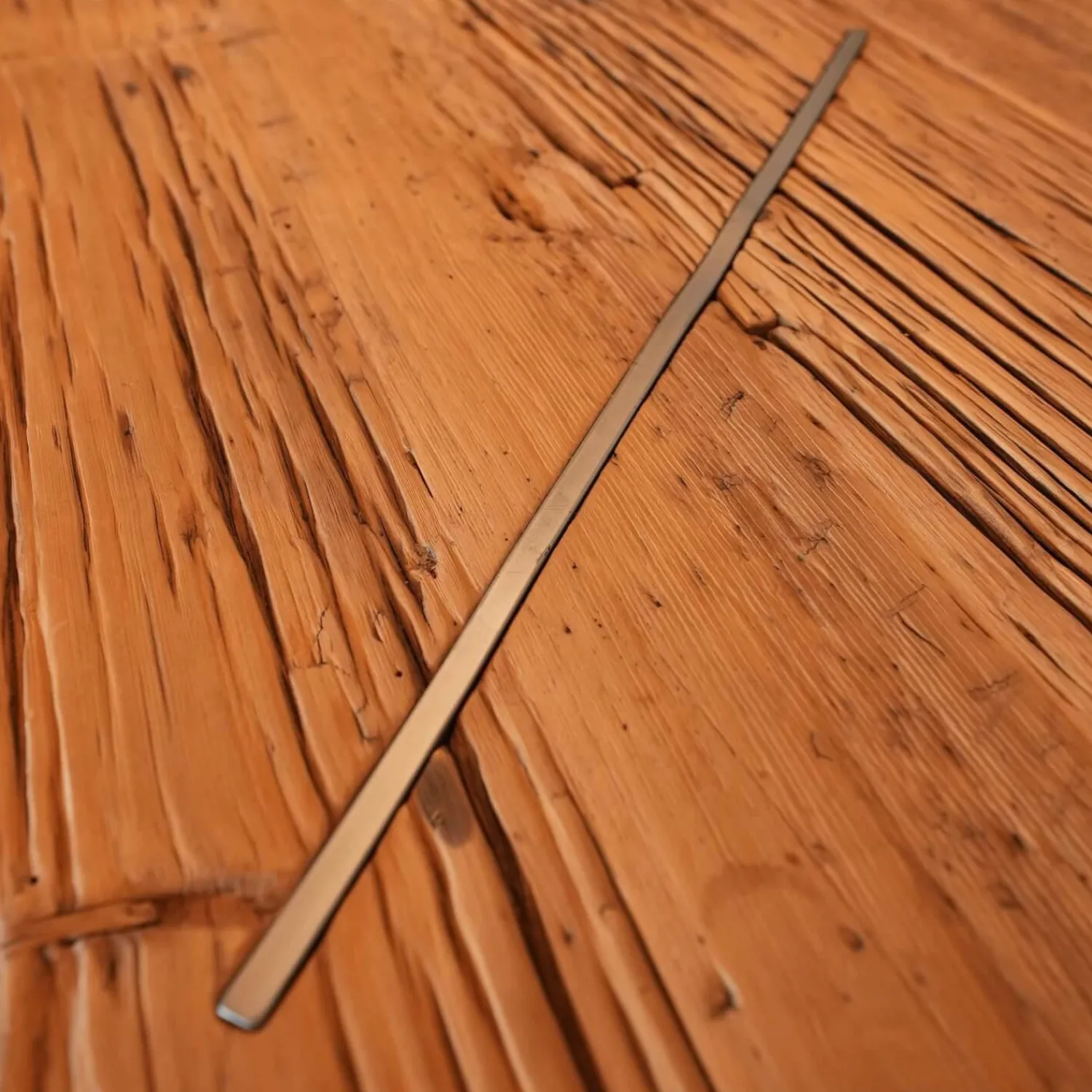 Nature Design Esstische|Esstisch Unikat Tischplatte Unikat Ulme Altholz Massiv Gestell Stahlwangen Grau