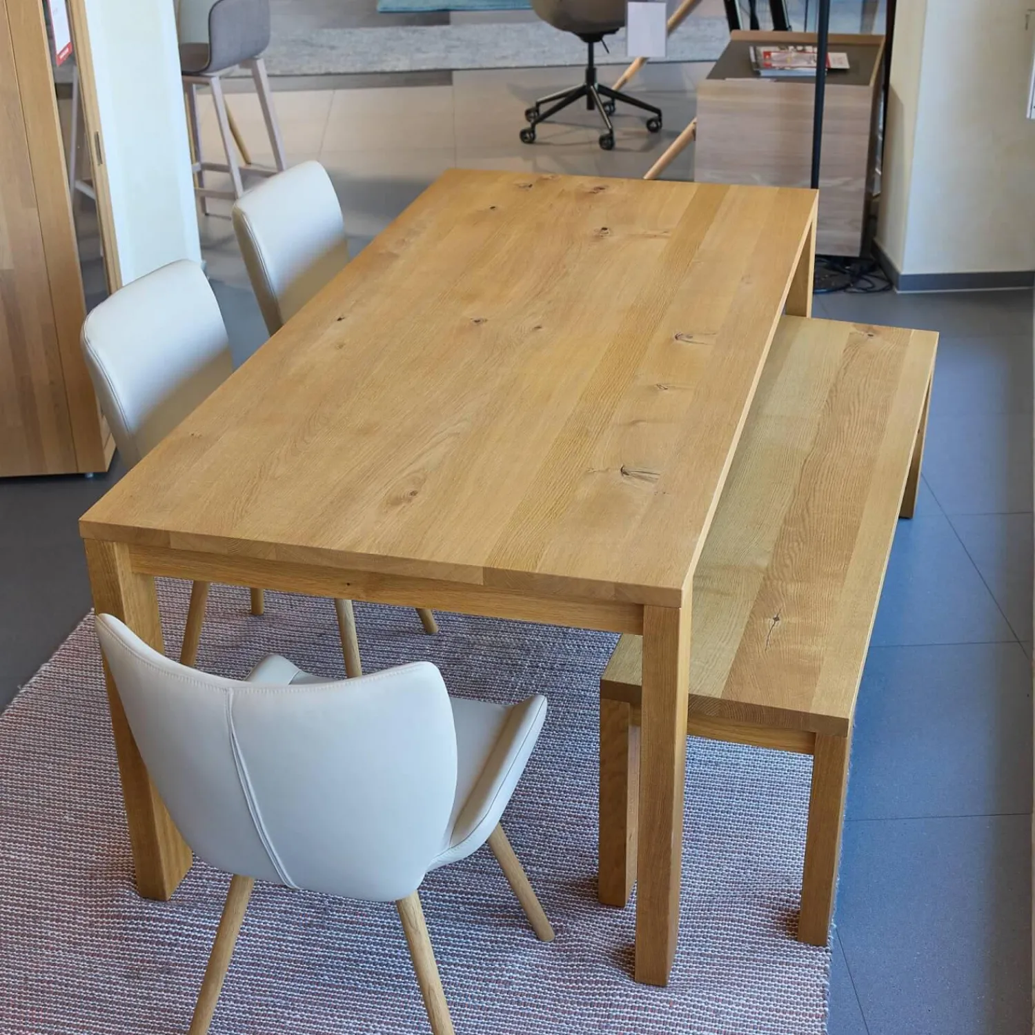 Scholtissek Esstische|Esstisch Varus Knorrige Eiche Mit Harz Ausgegossen Gestell Stollenfüße Passend Ausziehbar Ohne Stühle Und Bank