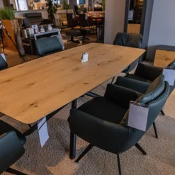 WK Wohnen Esstische|Esstisch WK 852 3 Wildeiche Bianco Geölt Kreuzfuß Gedreht Pulverbeschichtet Schwarz