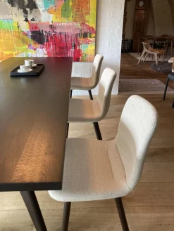 Vitra Essgruppen|Esstischgruppe Mit Tisch S.A.M. Bois Tischplatte Eiche Massivholz Dunkel Gebeitzt Und 6 Stühlen HAL Soft Wood Stoff Dumet Farbe Beige Melange Gestell Eiche Massivholz Dunkel Gebeitzt
