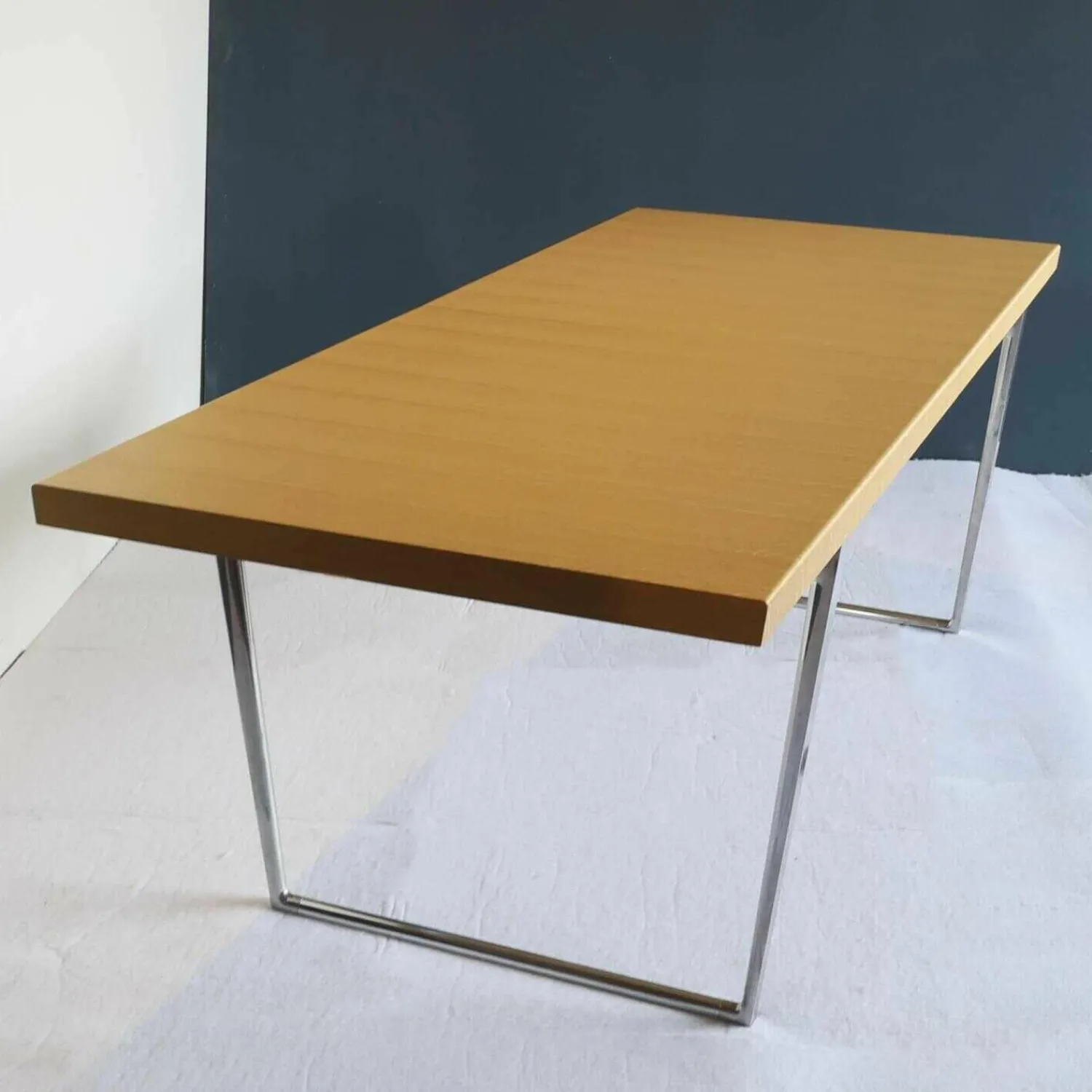 Vitra Esstische|Extendable Dining Table Tischplatte Furnier Eiche Natur Gestell Aluminium Mit Auszug