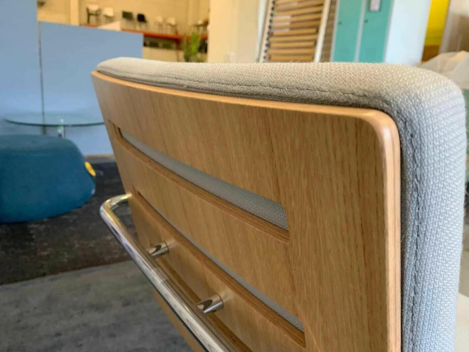 Thonet Einzelstühle|Freischwinger Stoff Cava 3 124 Achatgrau Gestell Chrom