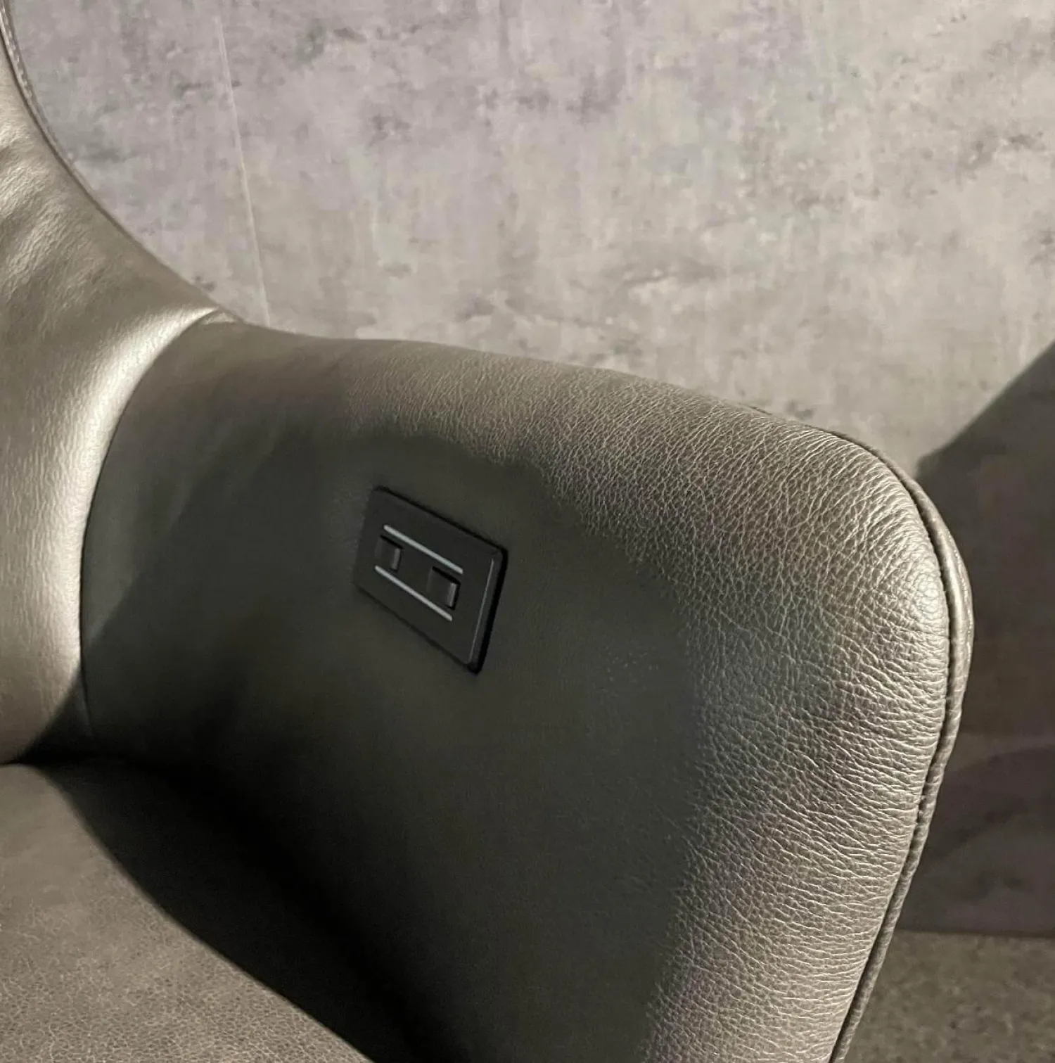 WK Wohnen Loungesessel|Relaxsessel|Funktionssessel 687 Bosso Leder Polo 1101 Fuß X-60 Schwarz