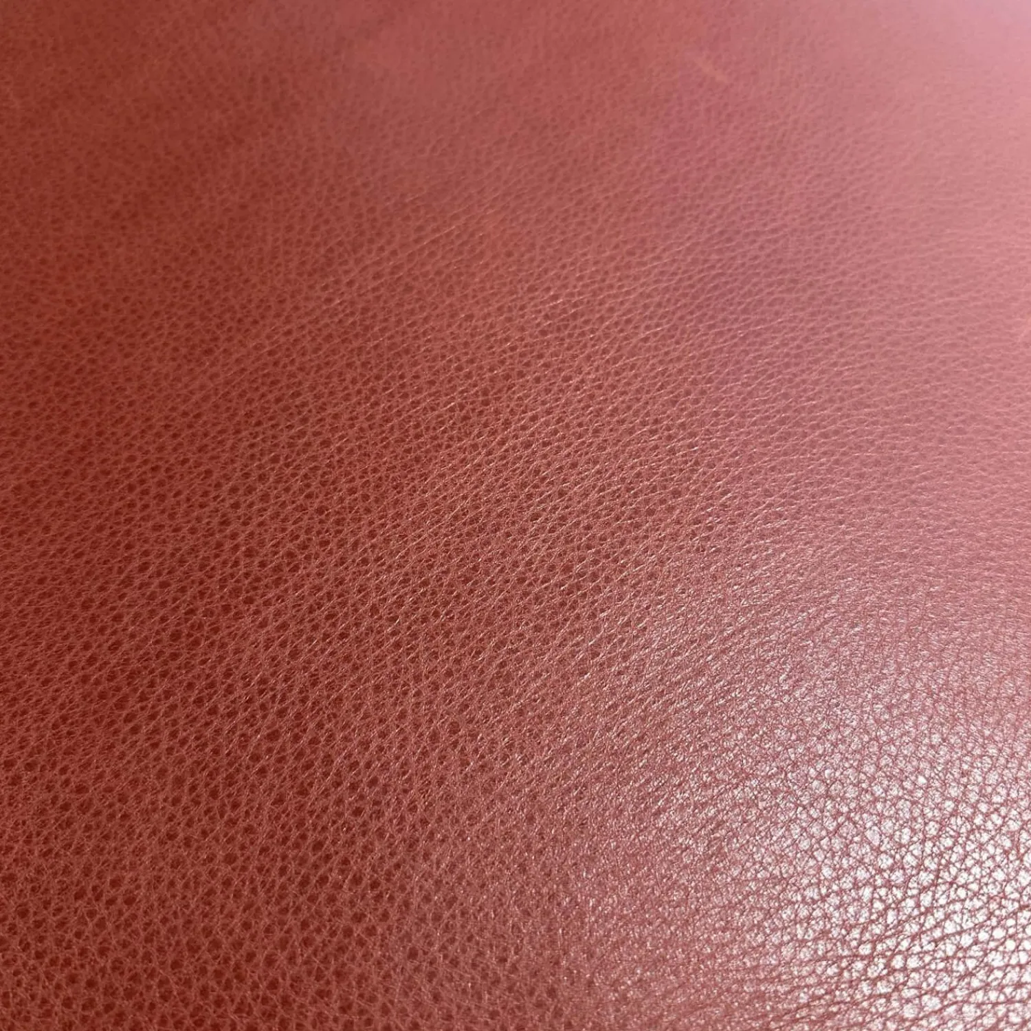 Koinor Relaxsessel|Funktionssessel Etino Leder B-Toro Reno Rot 5 Arm Drehkreuz Schwarz Matt Mit Tisch Wildeiche Natur Und Nierenkissen