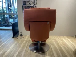 Koinor Relaxsessel|Funktionssessel Yoko No2 Leder C Revolution Paprika Orange Drehteller Nickel Satiniert Motorisch Verstellbar