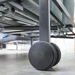 Brühl 2-Sitzer-Sofas|Funktionssofa Roro Small Stoff 4490 Grau Blau Fuß Chrom Glänzend Hinten Rollen Schwarz