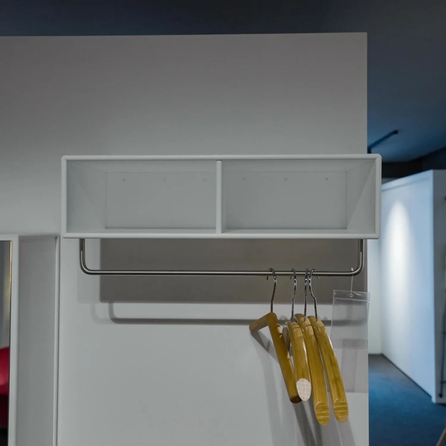 Montana Garderoben|Garderobe Farbe New White Und Coffee Inklusive Spiegel