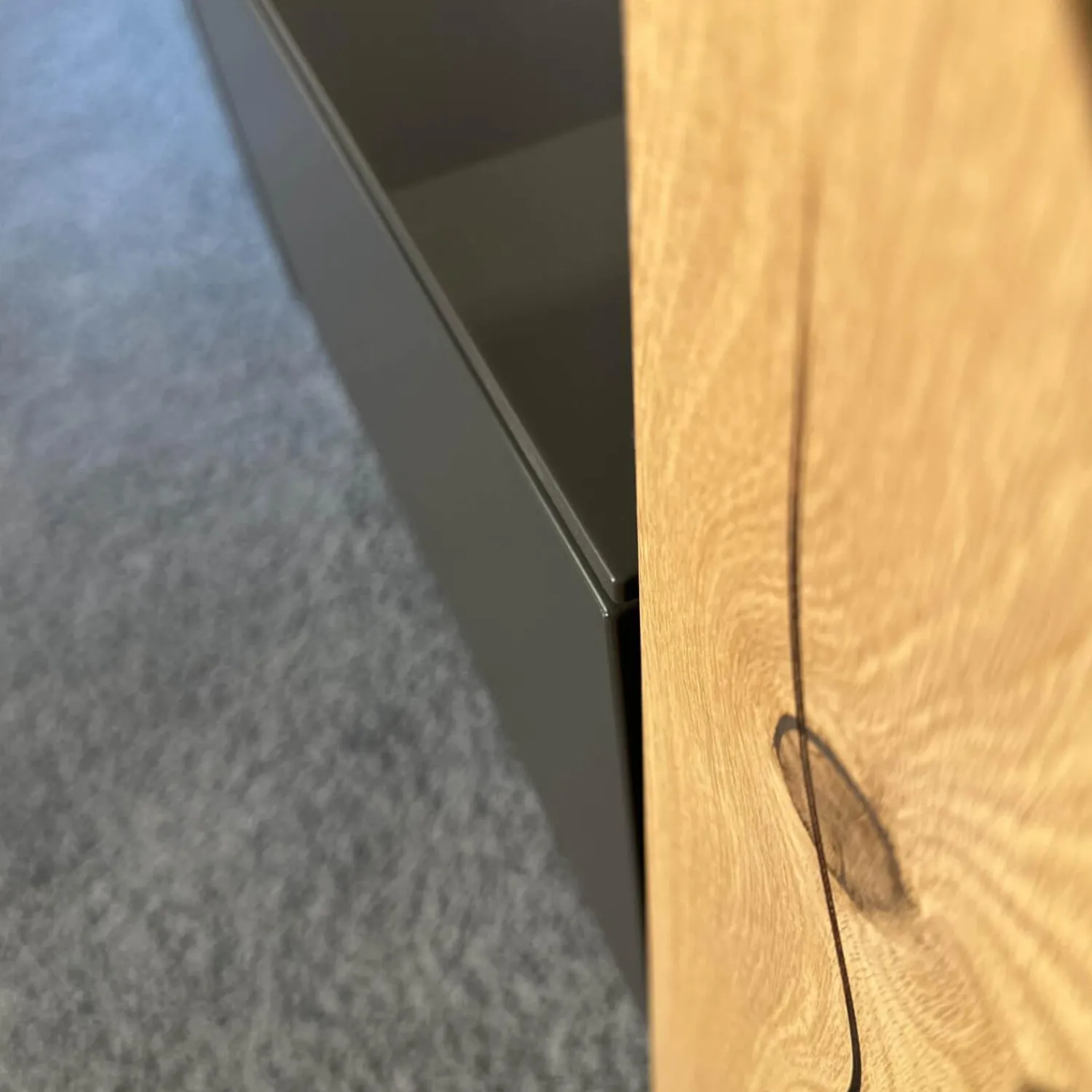 Hülsta Garderoben|Garderobe Gentis Lack Grau Akzent Eiche Naturstamm