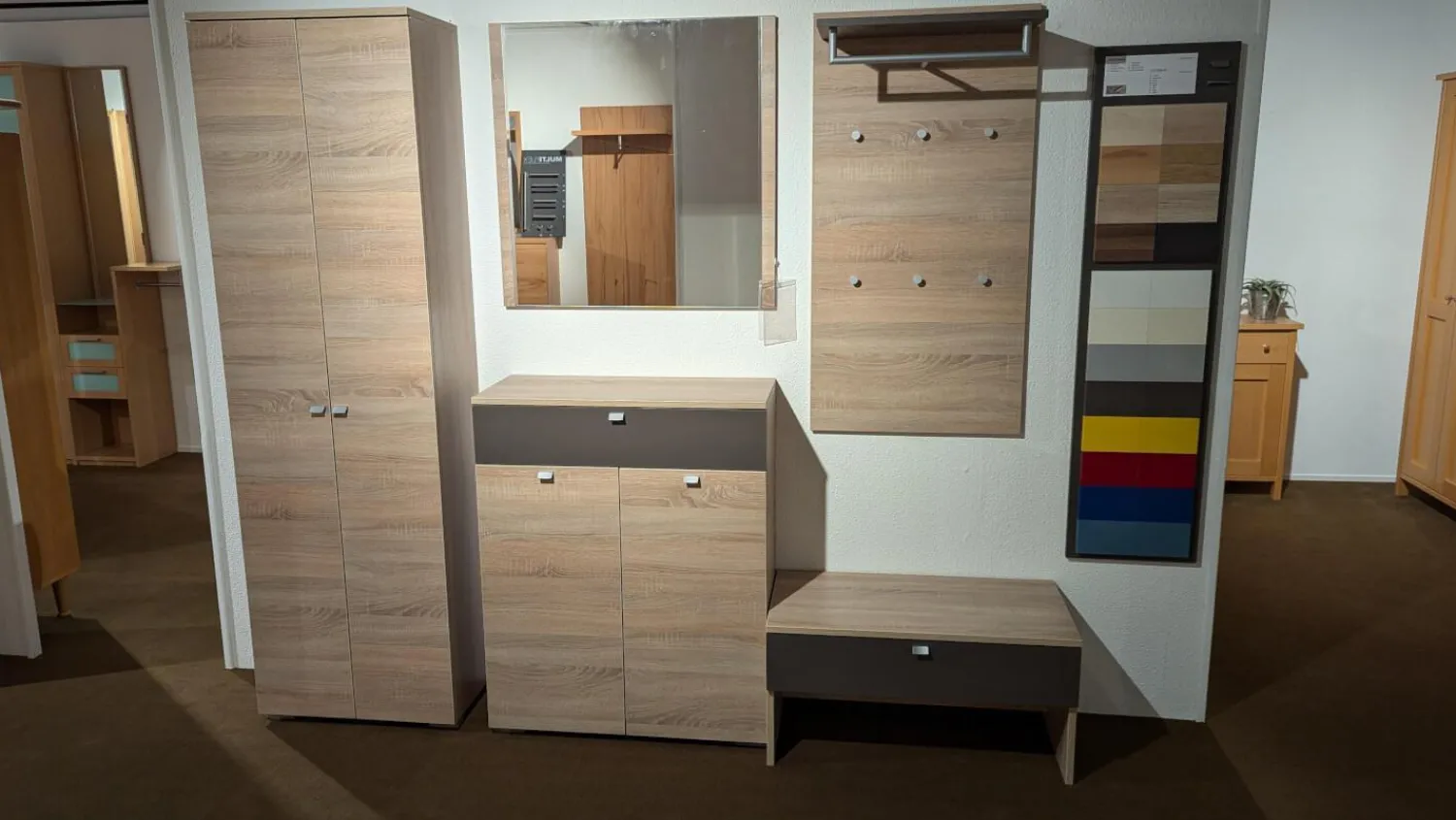 Wittenbreder Garderoben|Garderobe Multi Color Una Bardolino Eiche Dekor Absetzung Lava Dekor Grau