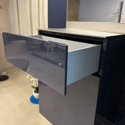 Schönbuch Garderoben|Garderobe S7 Lack Hochglanz Nachtblau 165 Blau Metalloberfläche Bronze Eloxiert 99 Inklusive Kleiderbügel