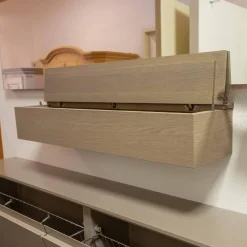 Sudbrock Garderoben|Garderobe Tando Glattlack 408 Terra Grau Beige Eiche Sahara Griffe Metall