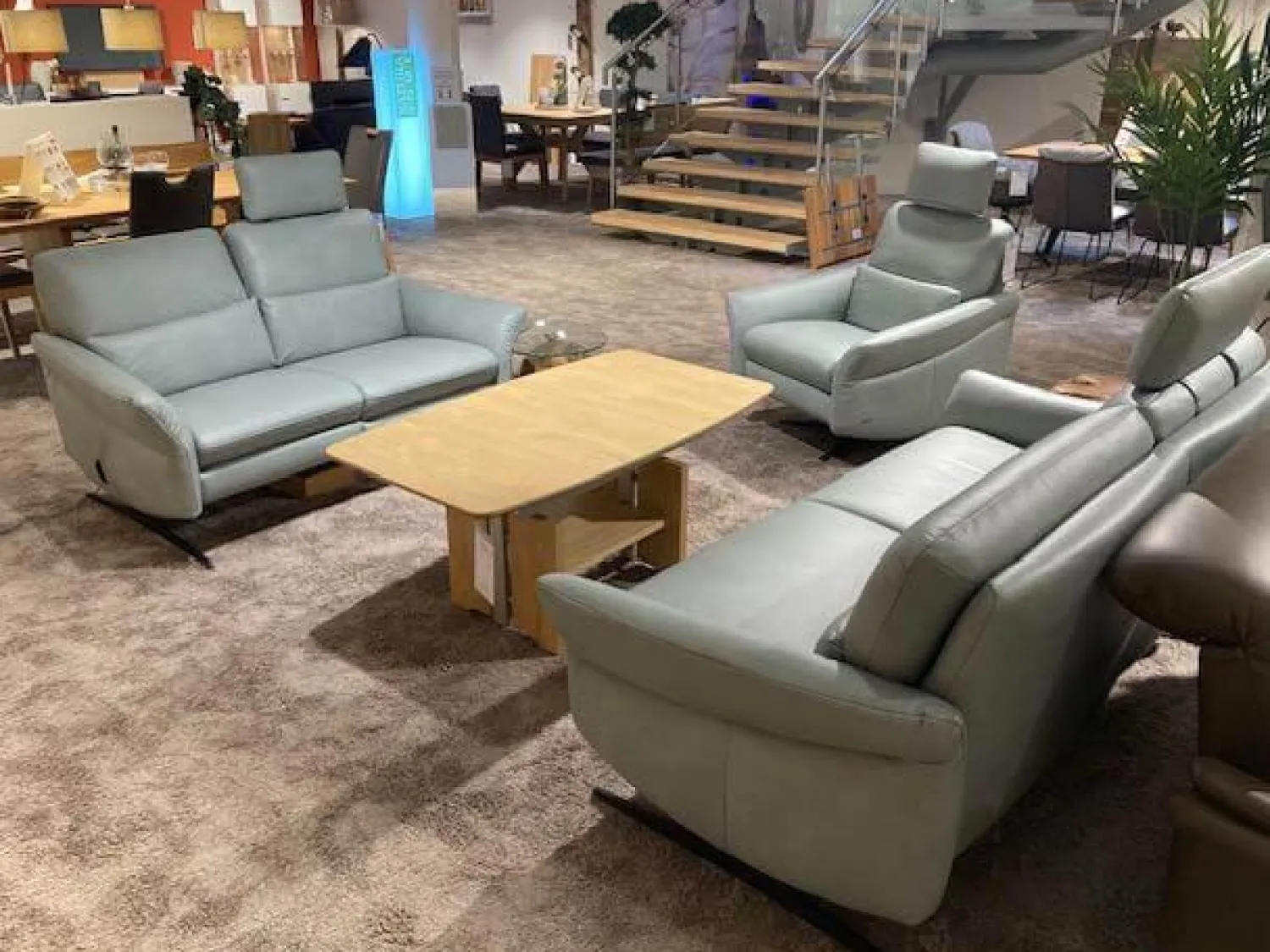 himolla Polstergruppen|Garnitur 6270 Und 7270 Bezug Leder Longlife Soft 22 Jade Blau Grau Füße Metall Schwarz Inklusive Manuell Ausklappbaren Kopfstützen