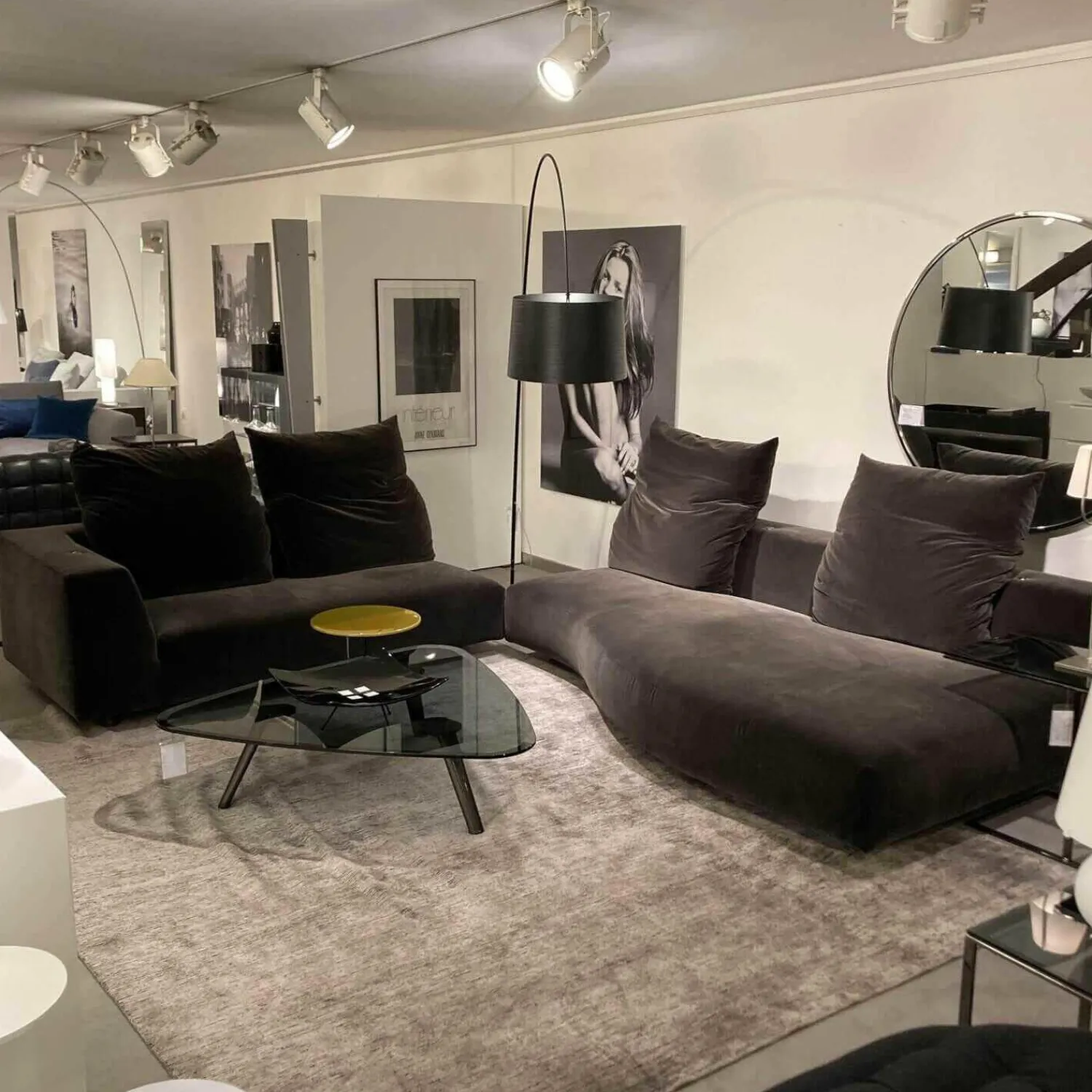 Edra Polstergruppen|Garnitur Absolu Stoff Velour 9020 Grau Schwarz Sofa Divano mit 4 Kissen