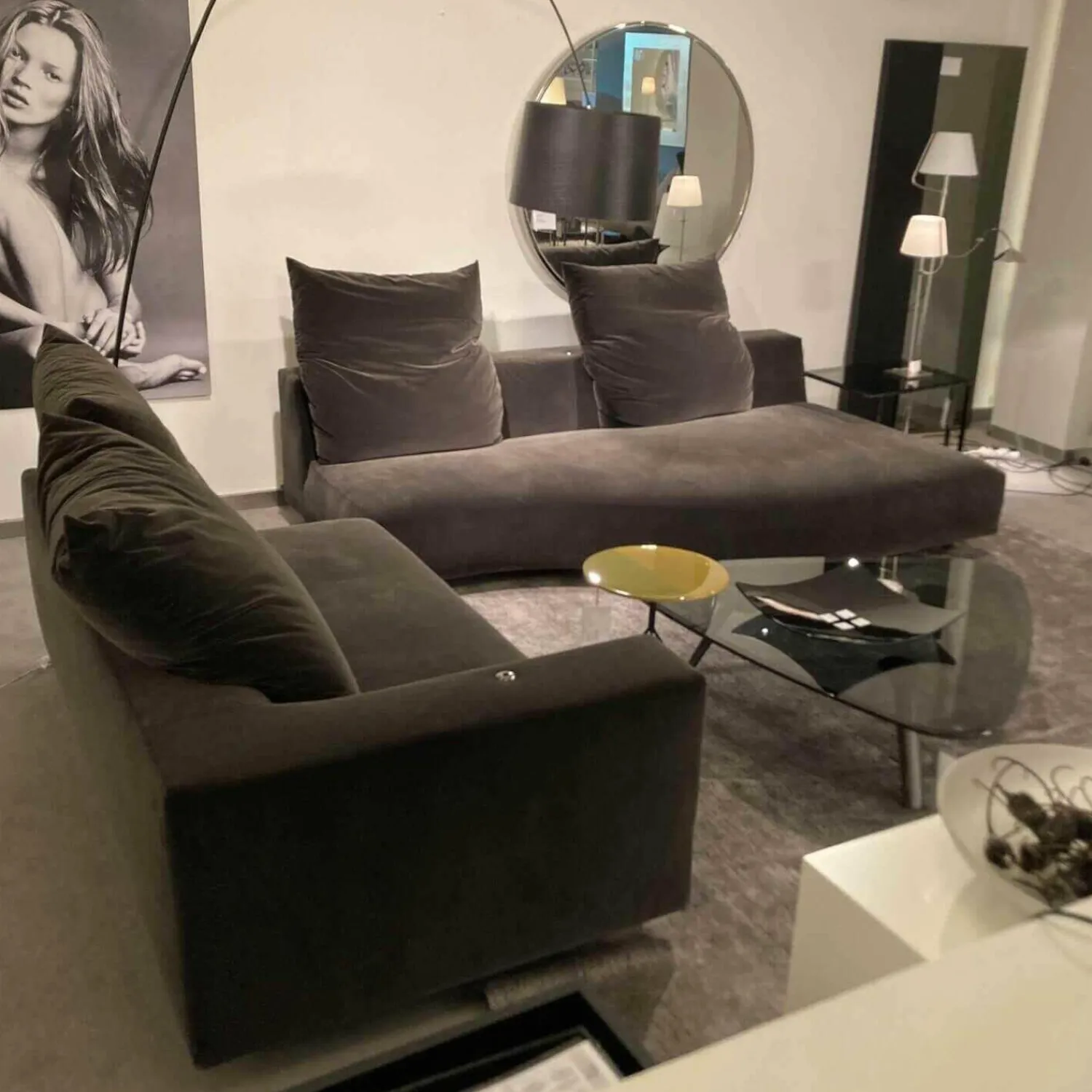 Edra Polstergruppen|Garnitur Absolu Stoff Velour 9020 Grau Schwarz Sofa Divano mit 4 Kissen