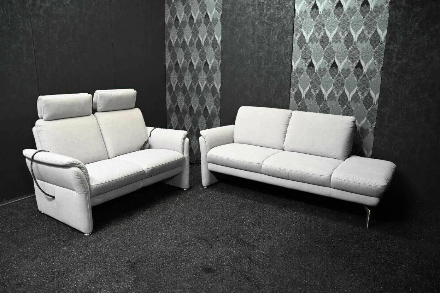 Steinpol Polstergruppen|Garnitur Jane Stoff Ramona Silver Grau mit Elektrischer Relaxfunktion und Vorziehsitz