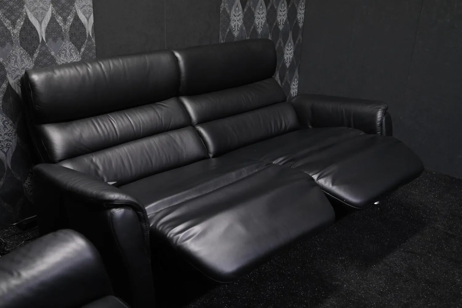 Steinpol Polstergruppen|Garnitur Lenny Leder Dolcia schwarz mit 2 x Motor Relax +Heizung und 2 x manuell Relax